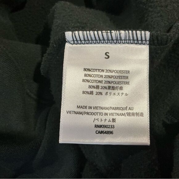 Black Essentials Sweatshirt - Picture 9 of 10